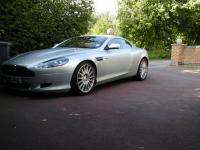 Aston Martin DB9 image