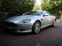 Aston Martin DB9